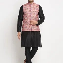 Benstoke Men Black Solid Kurta with Churidar & Waistcoat-image-2