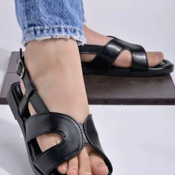 Shoetopia Women's Black Back Strap Sandals-image-99