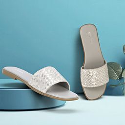 Anouk Women Textured Ethnic Open Toe Flats-18