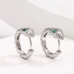 SUBHAGALANKAR Contemporary Hoop Earrings-39