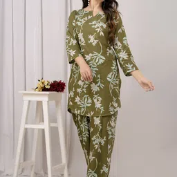A&K Printed Tunic With Trousers Co-Ords-picture-36