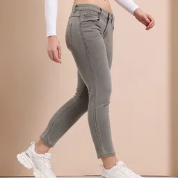 Mast & Harbour Women Slim Fit Stretchable Cropped Jeans-picture-2