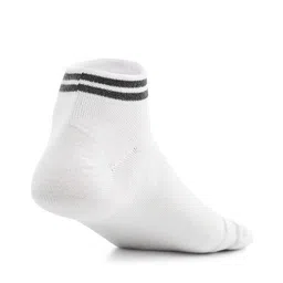 UNDER ARMOUR Essential 3-Pack Low Socks-image-43