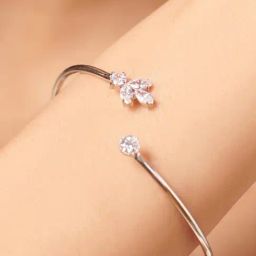 Shaya 92.5 Sterling Silver Walking on Air Leaf Bracelet for Women-image-3