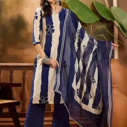 Vastramyaa Women Striped Regular Pure Cotton Kurta with Trousers & With Dupatta-picture-18