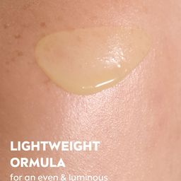 Nivea Set of Luminous Even Glow Oil Control SPF50 Day Cream 40ml & Serum 40ml image 2