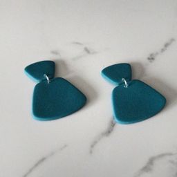 VMA PLAY FASHION Contemporary Shaped Drop Earrings-image-91
