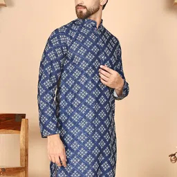 Anouk Rustic Men Geometric Printed Sequinned Kurta image 2