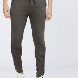The Indian Garage Co Men Olive-Green Solid Slim-Fit Joggers With Pleated Detailing-image-101