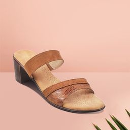 Mochi Brown Women Textured Block Sandals-36