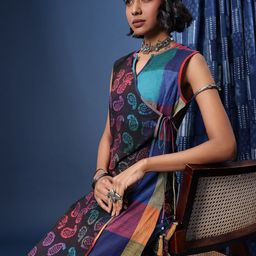 Taavi Pure Cotton Paisley Printed Angrakha Style Batik Crafted Kurta-picture-13