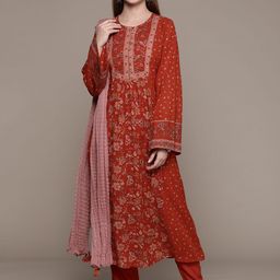 aarke Ritu Kumar Women Floral Printed Regular Kurta with Trousers & With Dupatta-image-40