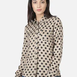NUEVOSDAMAS Women Beige & Black Print Crepe Shirt Style Top-picture-49
