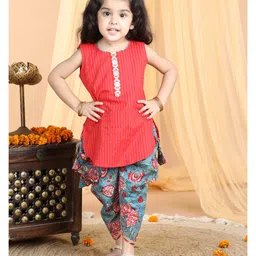 Kinder Kids Sleeveless Leheriya Placket Design Floral Sequin Embellished Striped Self Design Kantha Kurta & Floral Printed Dhoti - Blue & Red-picture-9