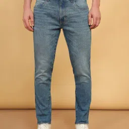 Wrangler Bostin Blue Slim Fit Heavily Washed Jeans-picture-23