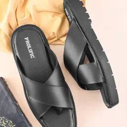 Prolific Men's Black Toe Ring Sandals-image-60