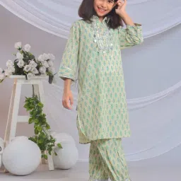 Misbis Girls Green Comfort Fit Printed Kurta Set-picture-48