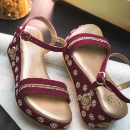NR by Nidhi Rathi Women's Maroon Ankle Strap Wedges-image-9