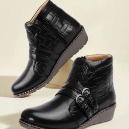 Iconics Women's Black Wedge Booties-image-16