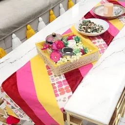 THROWPILLOW Magenta Printed Table Runner-58