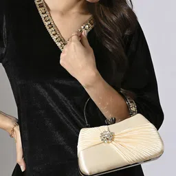 LAVIE Signature Box Clutch-42