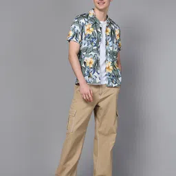 DON VINO Men Cuban Collar Floral Printed Slim Fit Casual Shirt-picture-3