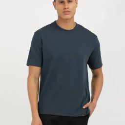Calvin Klein Ink Blue Cotton Regular Fit T-Shirt-image-59
