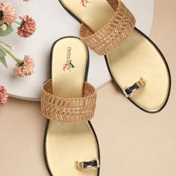 TWINSSHOE Women Embellished Ethnic Angutha Wedge Heels-27