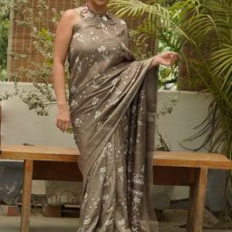 MIRCHI FASHION Brown Floral Print Saree With Unstitched Blouse-picture-43