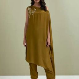 Priya Chaudhary Brown Saranya Embroidered Crepe Kurta-image-93