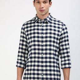 Tommy Hilfiger Men Spread Collar Tartan Checked Cotton Slim Fit Casual Shirt-image-27