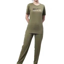 Vimal Jonney Green Printed T-Shirt With Trackpants-image-58