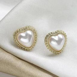 Rovlina Women Heart Shaped Studs Earrings-picture-46