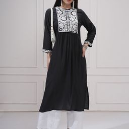 Vishudh Floral Embroidered Round Neck Thread Work Pleated Straight Kurta-18