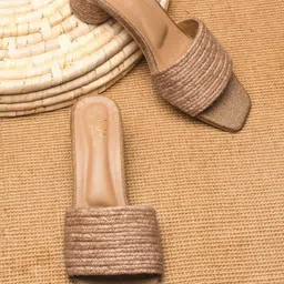 JM Looks Ethnic Block Sandals-26