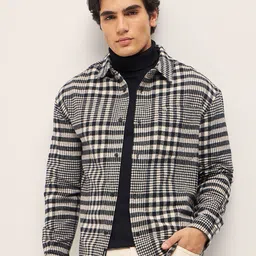 THE BEAR HOUSE Men Spread Collar Tartan Checked Cotton Relaxed Fit Casual Shirt-image-18