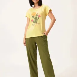 Clovia Yellow Cotton Relaxed Fit Printed Pyjama Sets-image-97