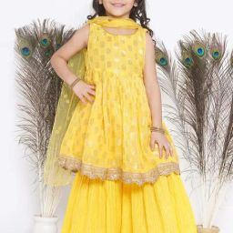 Little Bansi Yellow Cotton Floral Print Kurta Set-image-66