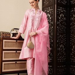 House of Pataudi Floral Yoke Design Thread Work Jashn Kurta with Trousers & Dupatta-image-79
