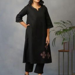 Akiso Bakhair Black A Line Kurta With Handblock Ajrak Patch Work-image-25