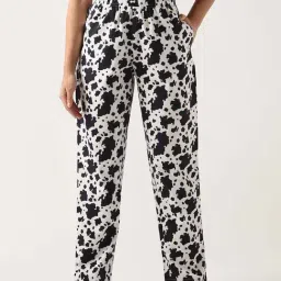Bewakoof White Print Cotton Regular Fit Pyjamas-image-63