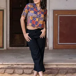 CORSICA Print Cotton Shirt Style Crop Top-picture-30