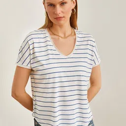 Olalook Women Striped V-Neck Extended Sleeves Pockets T-shirt-image-95
