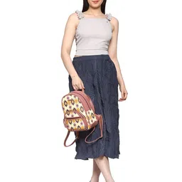 Sacci Mucci Women Backpack-35