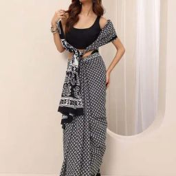 Libas Black Ethnic Motifs Pattern Saree with Unstitched Blouse image 4