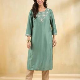Fabindia Green Regular Fit Embroidered Kurtas-image-43