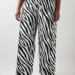 Bewakoof White Print Cotton Regular Fit Pyjamas-image-86