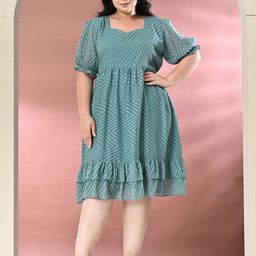 PrettyPlus by Desinoor.com Georgette Sweetheart Neck Puff Sleeves Fit & Flare Dress-image-86