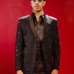 Vastramay Black Regular Fit Embellished Blazer-image-52