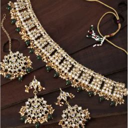 Peora Golden Green Kundan Set for Women-image-89
